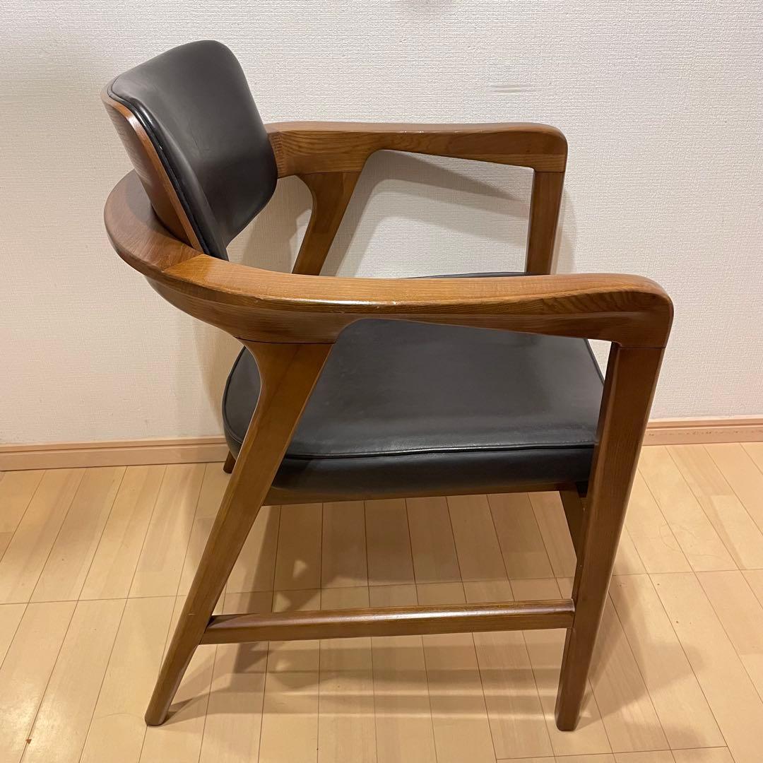 ACME Furniture アクメファニチャー　ワーナー　アーム　チェア