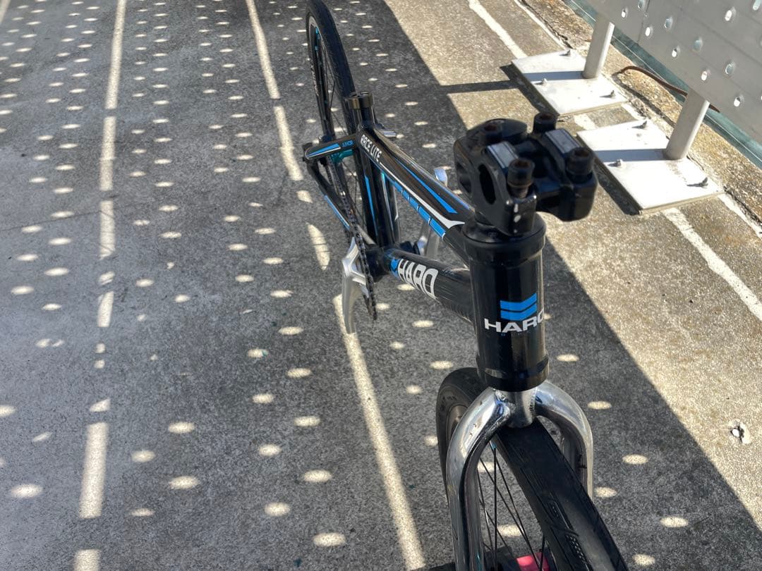 bmx レーサー　ハロ　ジュニア　引き取り希望　発送も可能