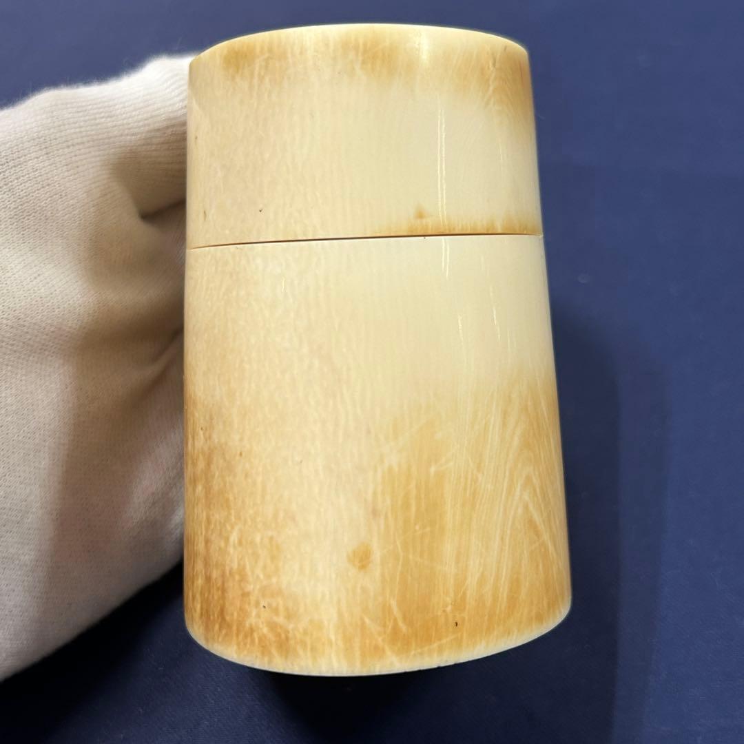 東*堂様 象牙風 ハンコ置き 印鑑置 総重量331.2g 縦約82.4㎜ 横約6