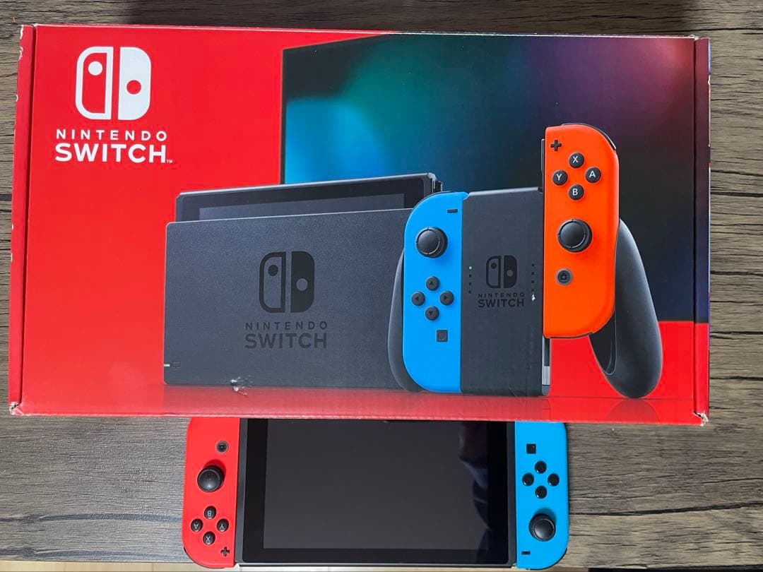 完品　Nintendo Switch 本体 赤/青