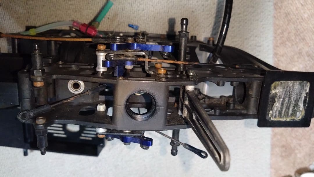 ラジコンヘリ　スカディ50　ジャンク部品　YS50付き