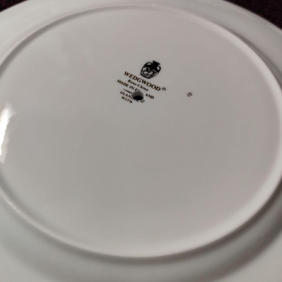 ウェッジウッド　ユーランダーパウダーブルー　アフタヌーンティー用ケーキスタンド