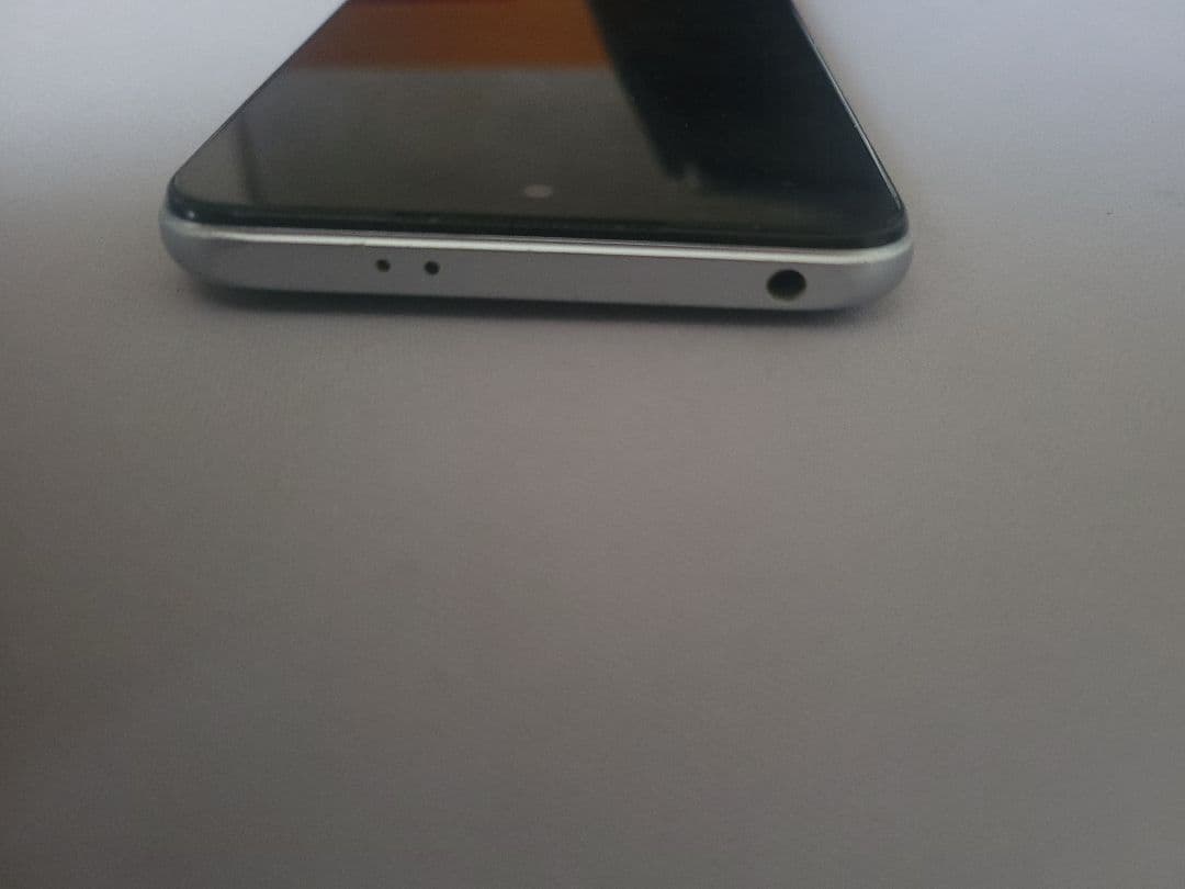 Redmi Note 10 je シルバー 本体