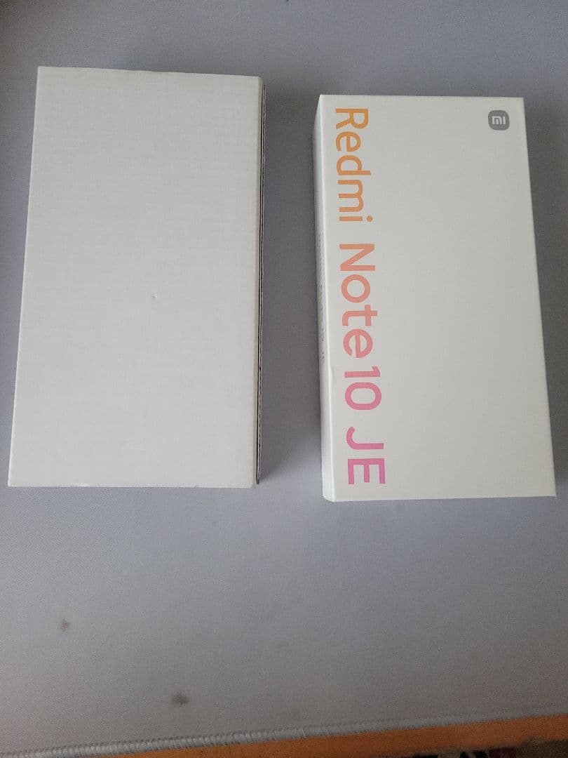 Redmi Note 10 je シルバー 本体