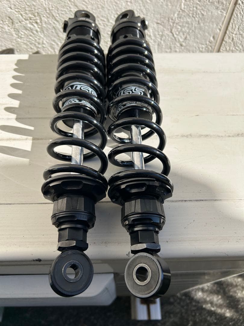 YSSリヤサス　ゼファー400に付けていました。綺麗だと思います。