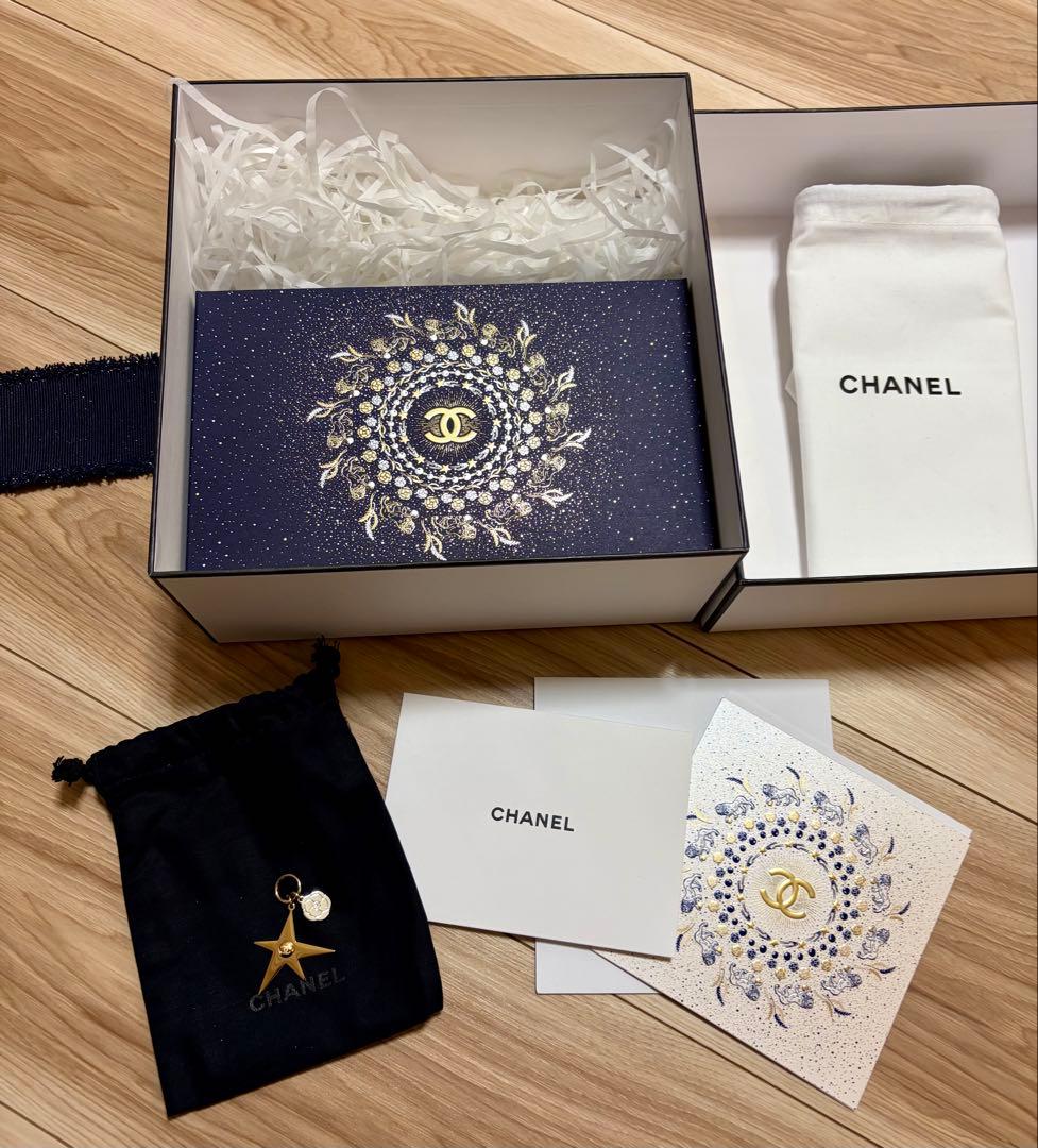 シャネル　リップ＆ネイルケア クリスマスコフレ2025　12点セット