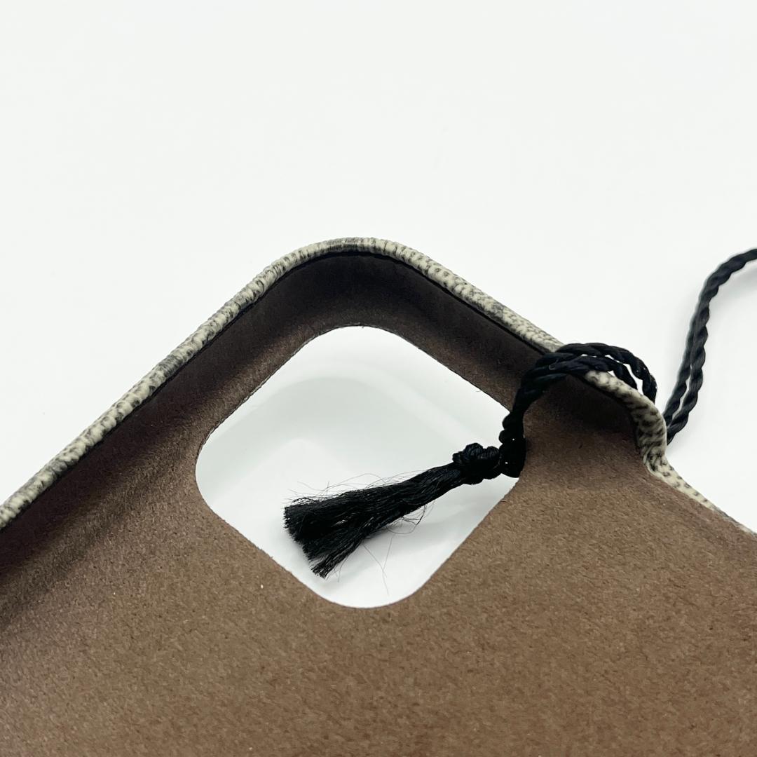 お値下げ【新品】グッチ iPhone13スマホケース カバー カードスロット