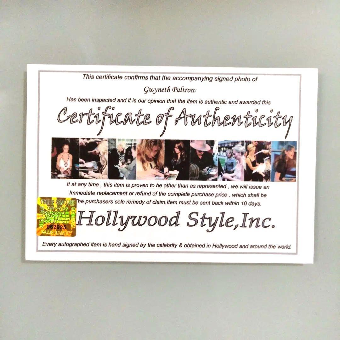 グウィネス・パルトロー直筆サイン入り超大型写真…大いなる遺産…