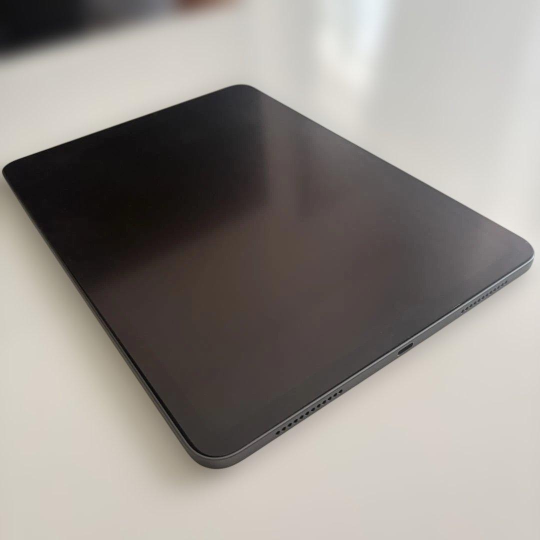 iPad Air 4 第4世代 256GB WiFiモデル スペースグレイ