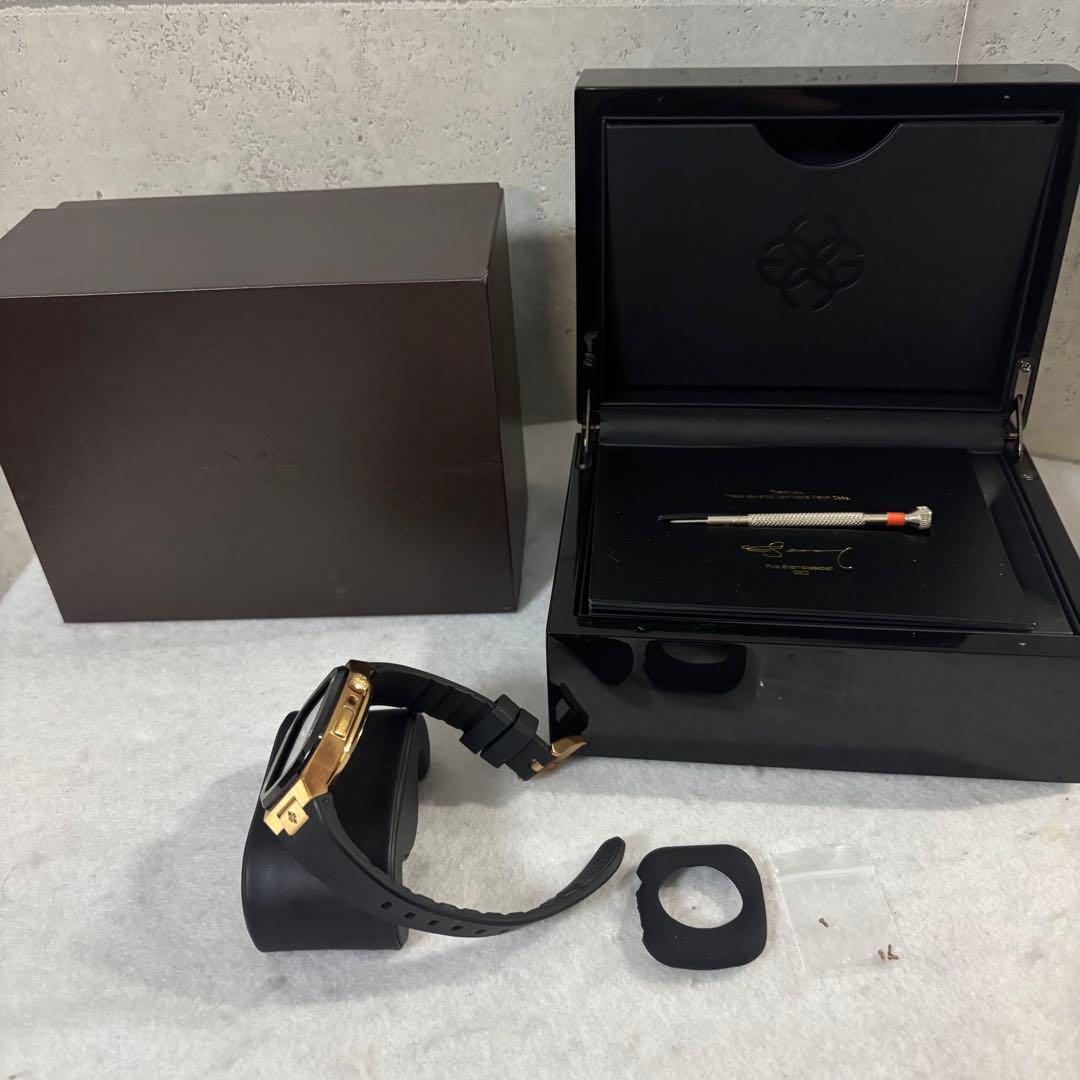 ［美品］ゴールデンコンセプト　SP40 アップルウォッチケース　ラバーベルト