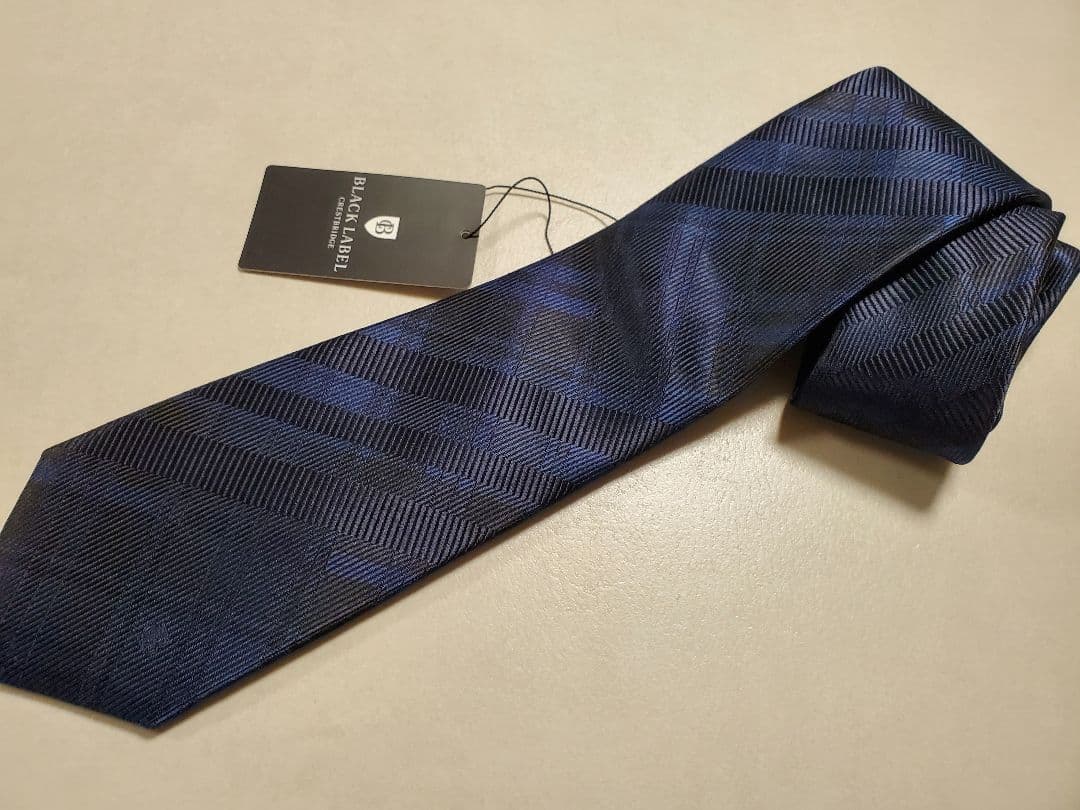 【新品】ブラックレーベルクレストブリッジ　ネクタイ　ネイビー　バーバリー　449
