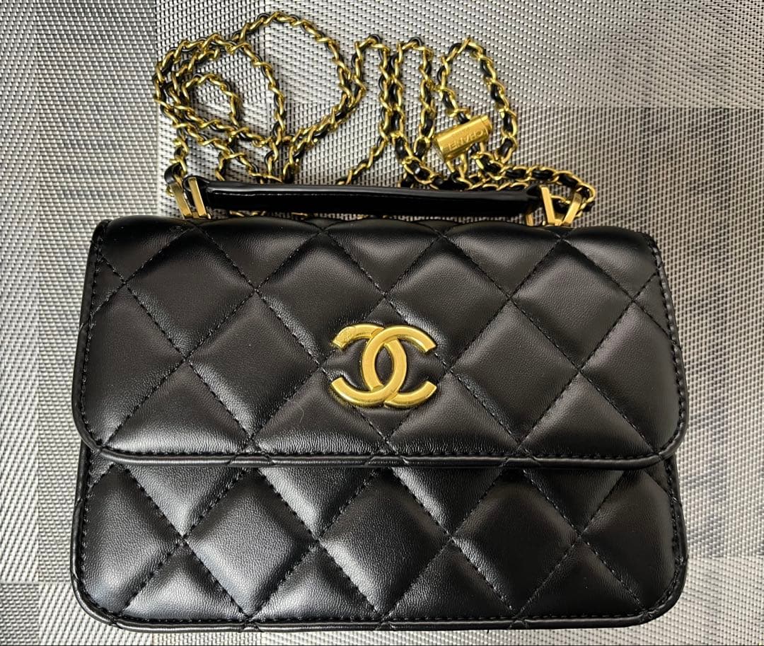 CHANEL ノベルティマトラッセ キルティング ショルダーバッグ ブラック