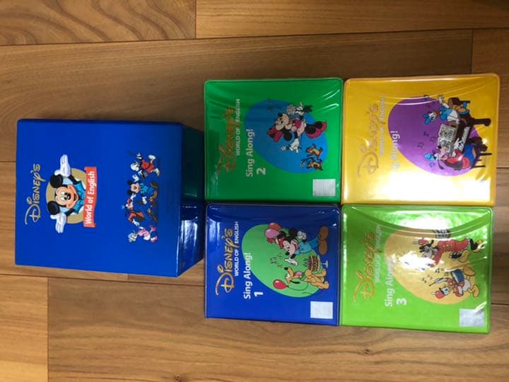 ディズニー　WORLD OF ENGLISH DWE SING ALONG