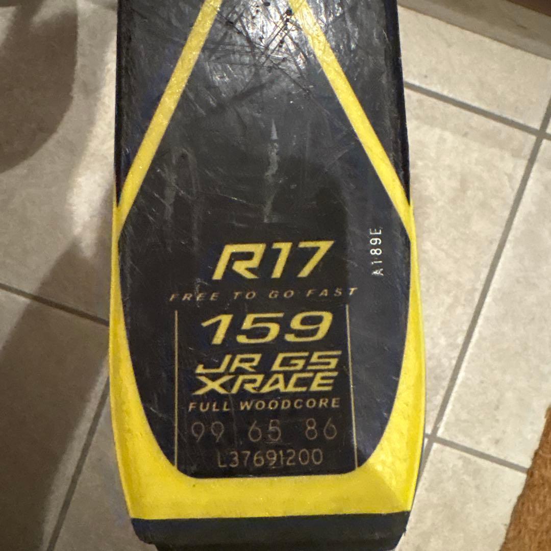 サロモンジュニア用スキー板 Salomon Jr GS XRACE 159cm