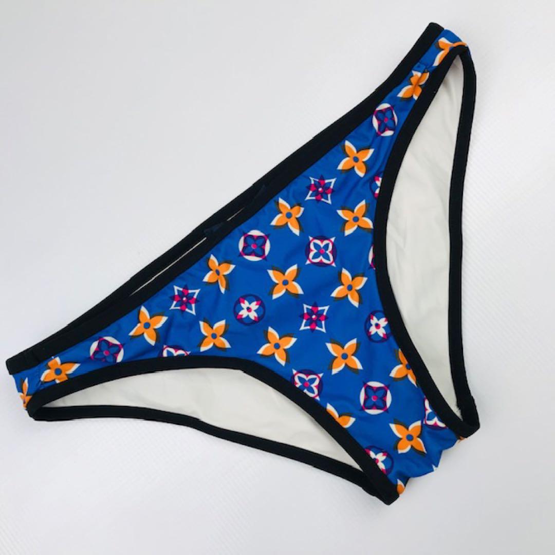 新品同様★ルイヴィトン・モノグラム総柄 メタルV ビキニ 水着(34)