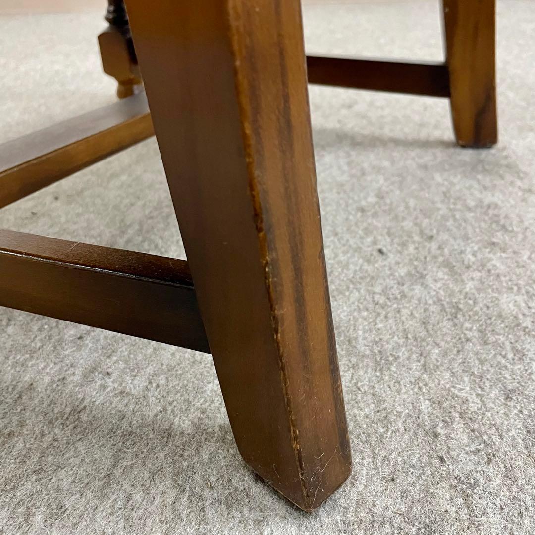 【カリモク】\"コロニアル\"CC3400 肘付食堂椅子 No.2