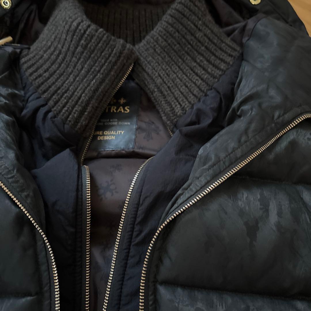 試着のみTATRAS ブラック ダウンベストレディース