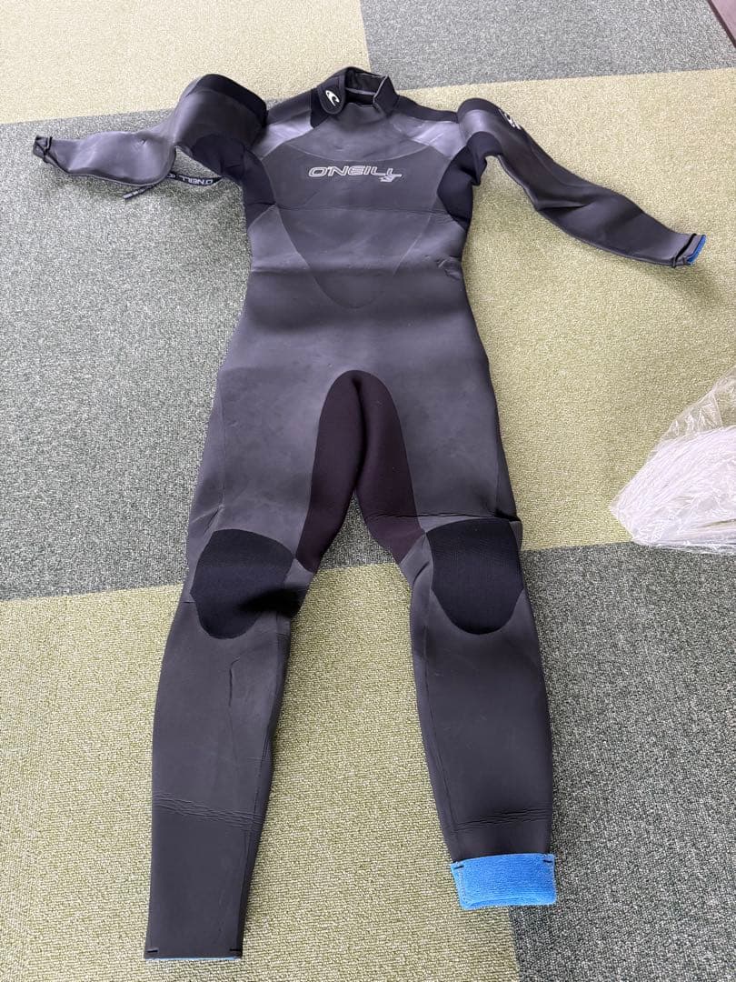 ウェットスーツ　オニール　スーパーフリーク　セミドライ
