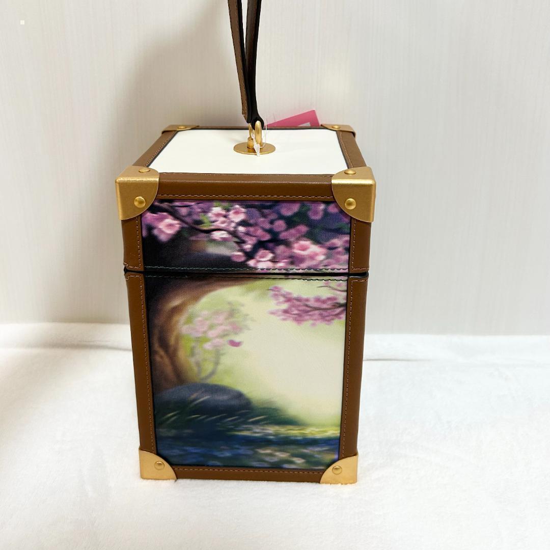 kate spade 新品未開封 ディズニーコラボ バンビ クラッチバッグ