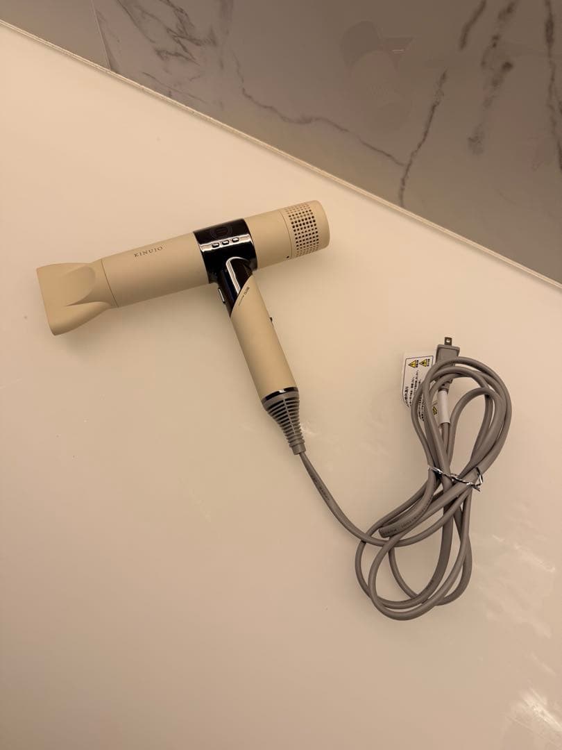 KINJUTO ヘアドライヤー アイボリー　KH201