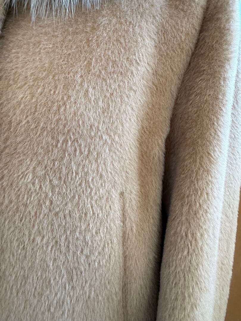 モ*ガ様 HERNOキャメル 42 上質アルパカウールファーつき　タグつき未使用