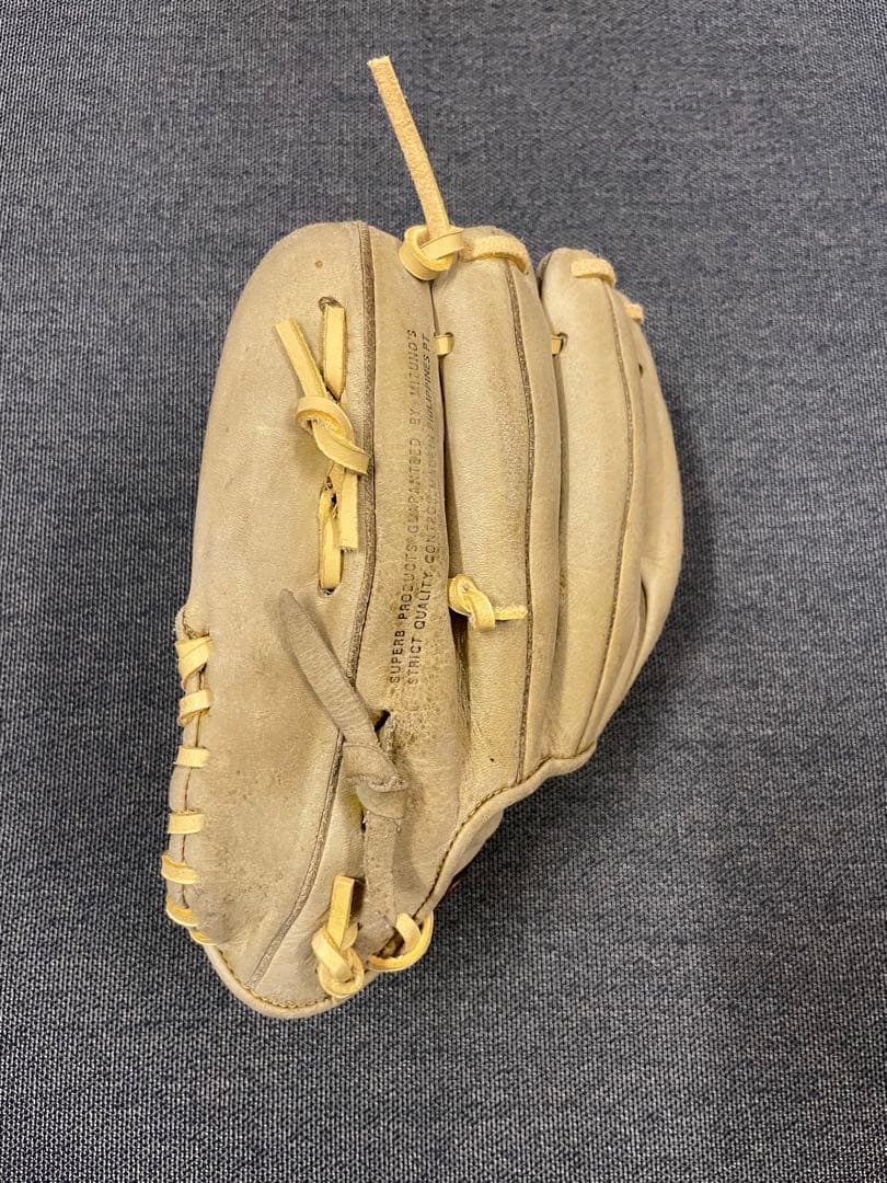 良型　野球 硬式グローブ 一般用　大人　右投げ　グラブ　内野　ビクトリーステージ