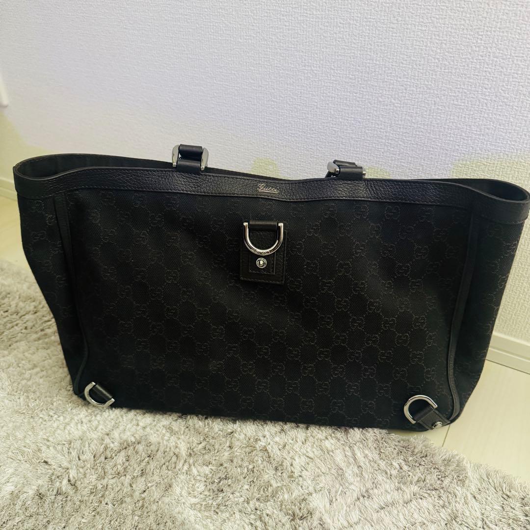 Gucci ブラック バッグ
