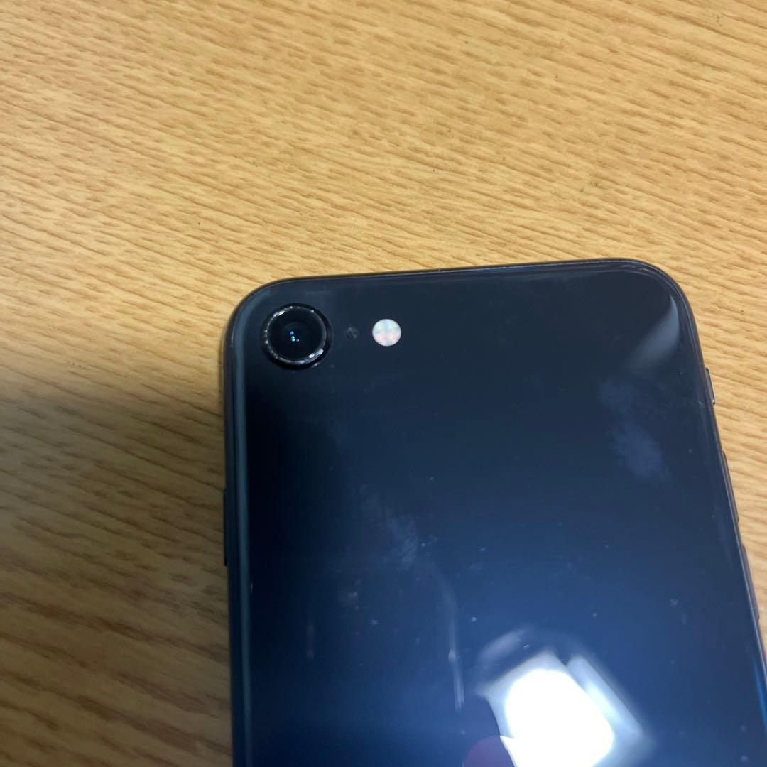 iPhone SE 2 SIMフリー