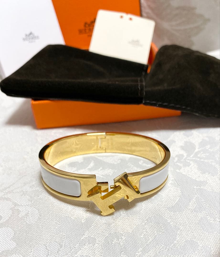 【apです】HERMES ブレスレット〈クリックH〉ホワイト