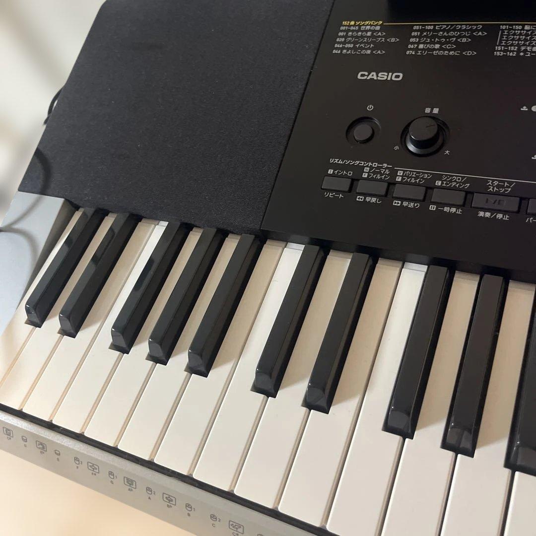 CASIO　電子ピアノ　CTK-4400