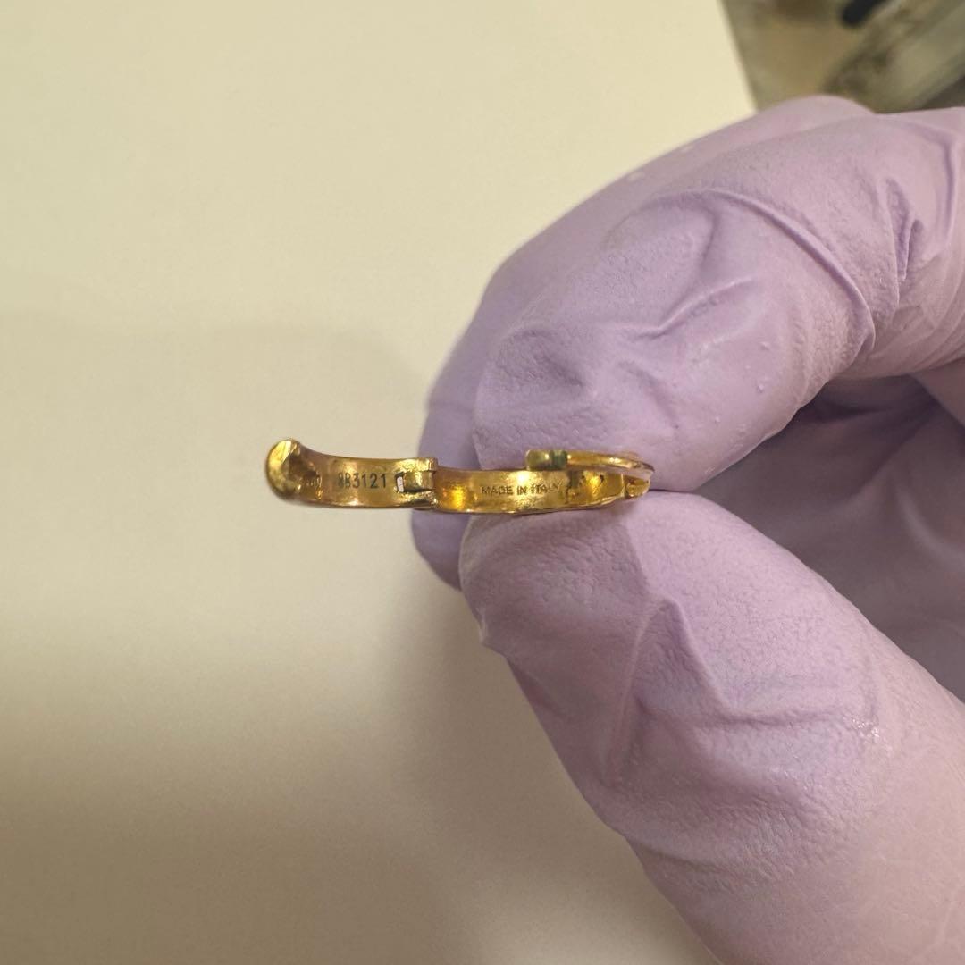 FENDI ゴールドカラー ピアス※注意書き有り※