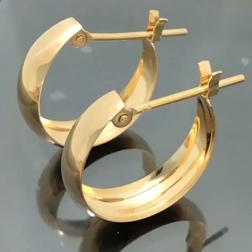 K18✨フープデザインピアス◯シンプル・定番ピアスv(o´ з｀o)♪地金