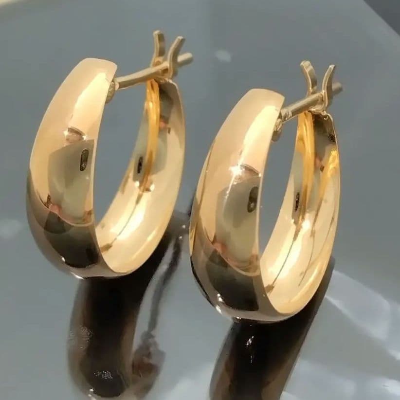 K18✨フープデザインピアス◯シンプル・定番ピアスv(o´ з｀o)♪地金