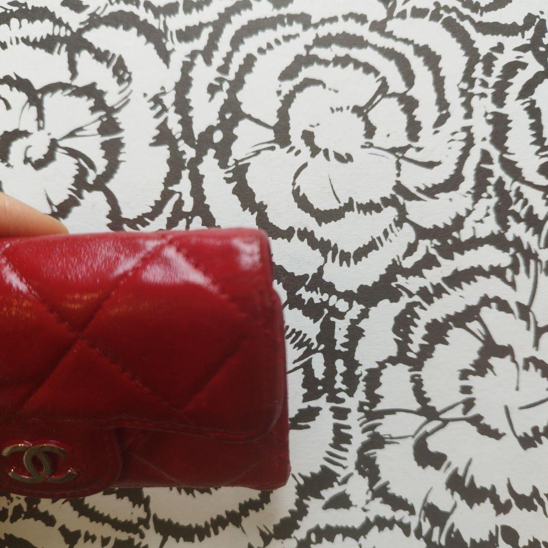 シャネルマトラッセ　キーケース　斜めがけ