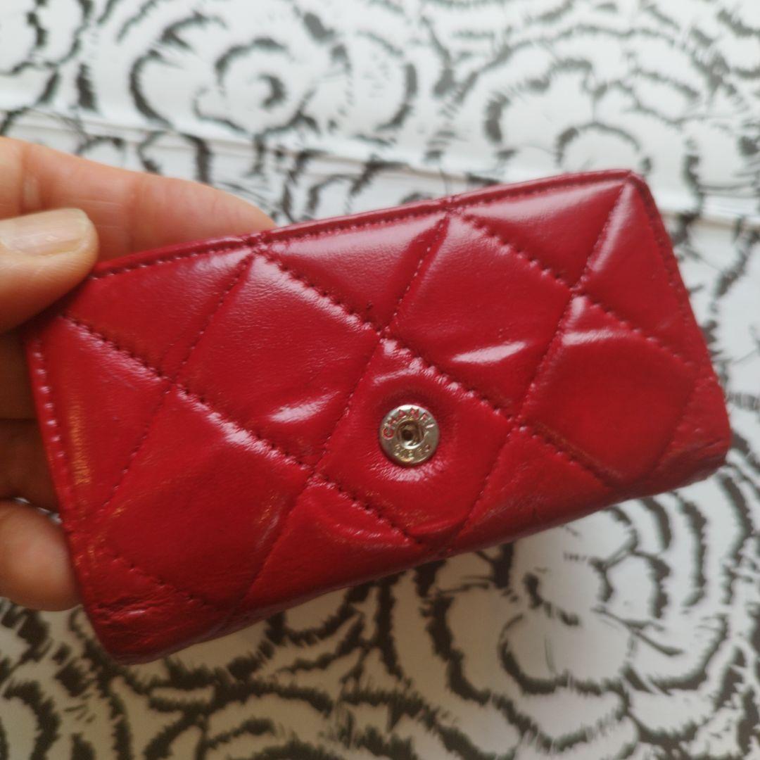 シャネルマトラッセ　キーケース　斜めがけ