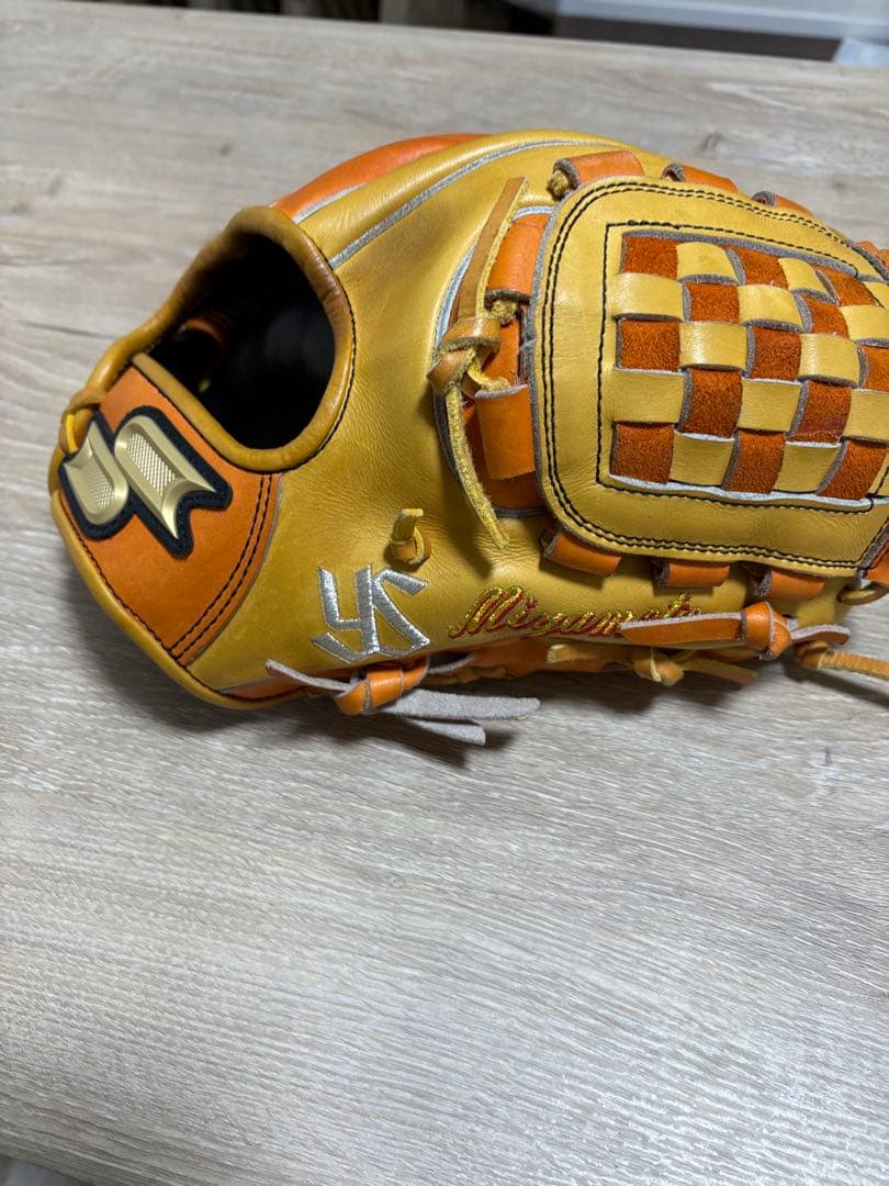 プロ野球支給品グローブ