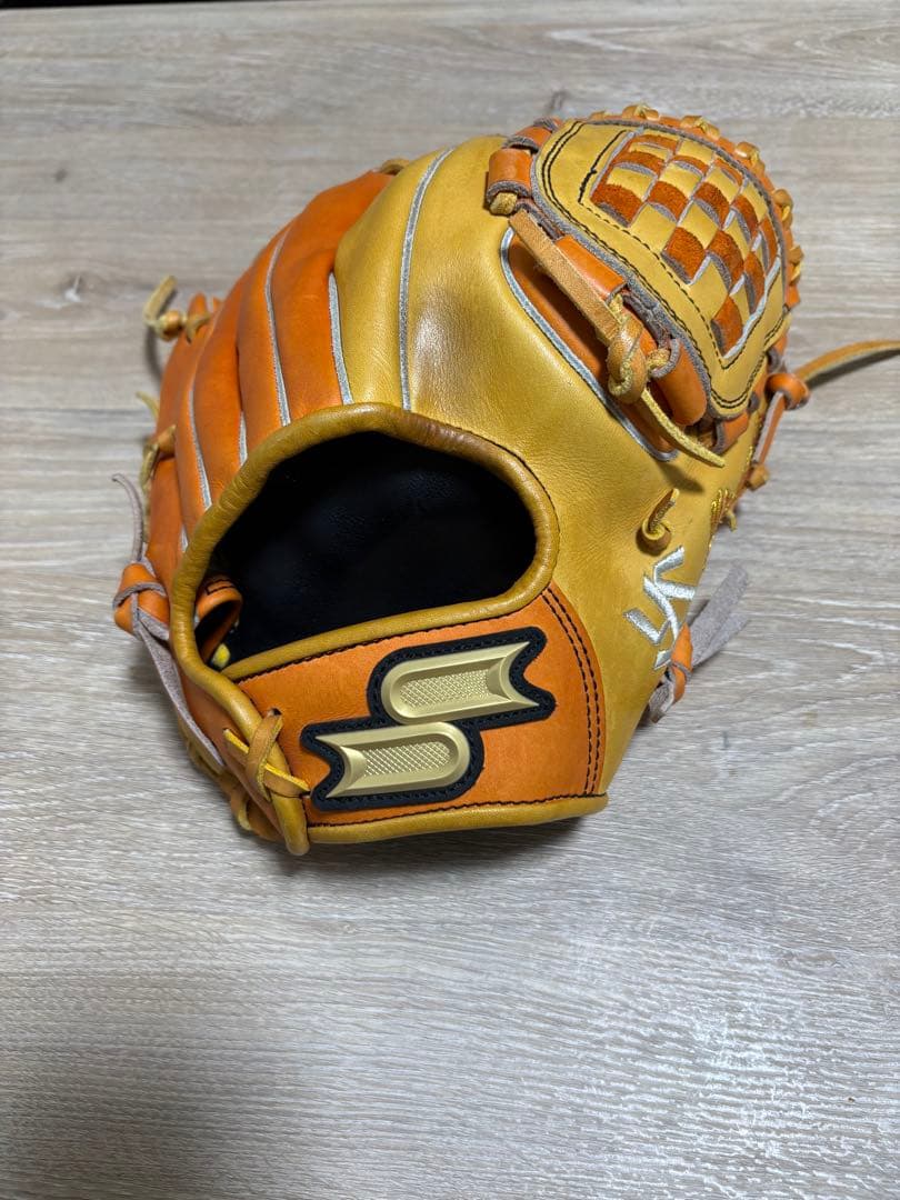 プロ野球支給品グローブ