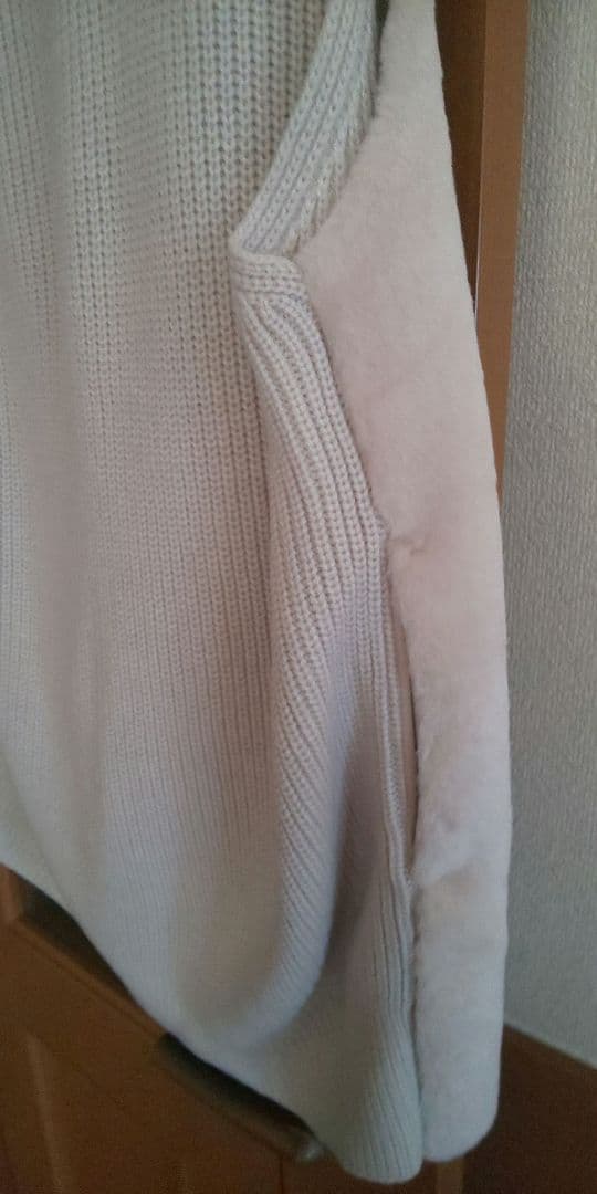 お値下げ☆クールカレアン フード付きベスト ジレ