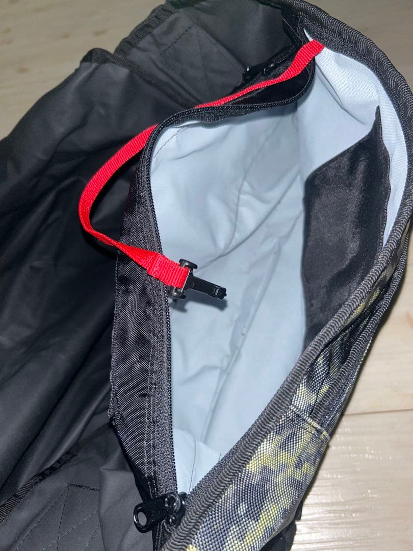 NITRAID モザイクカモ メッセンジャーバッグ