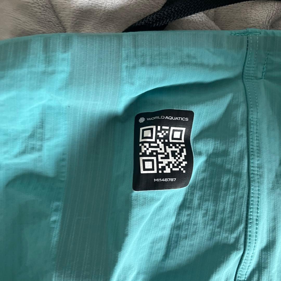 ⭐*読様 競泳水着ミズノGXSONIC6 CR Mサイズ