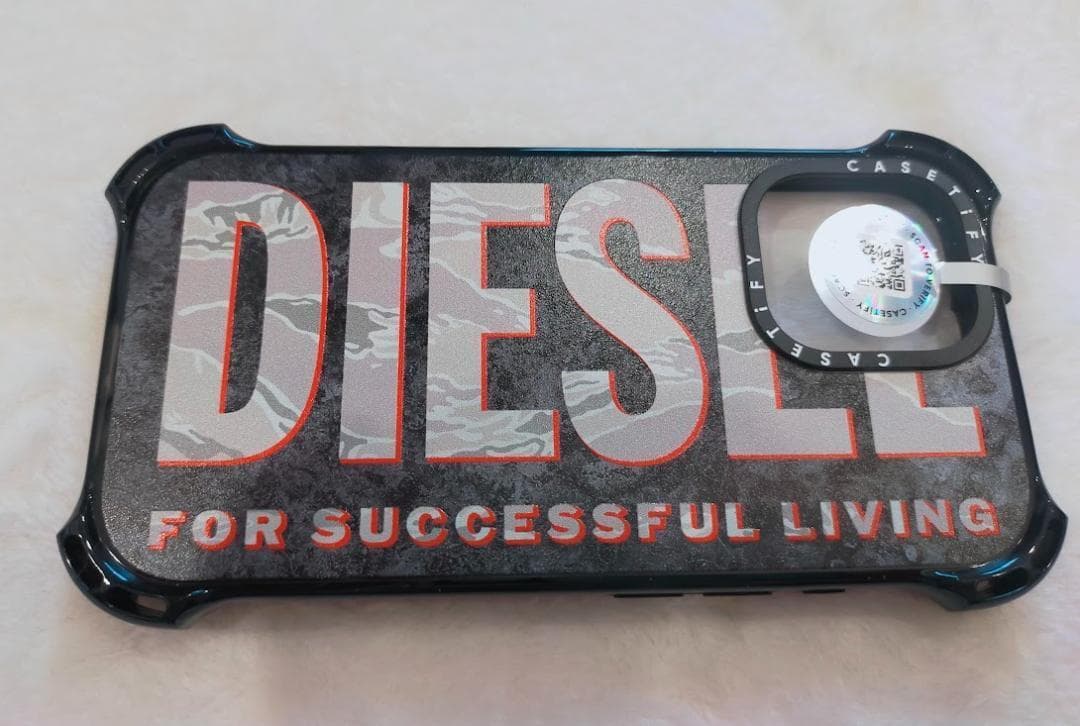 CASETiFY x DIESEL iPhone16 バウンスケース