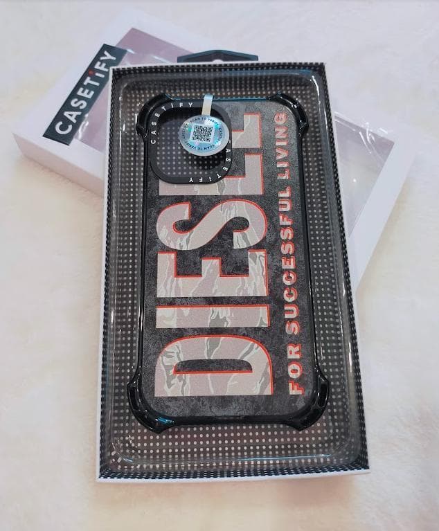 CASETiFY x DIESEL iPhone16 バウンスケース