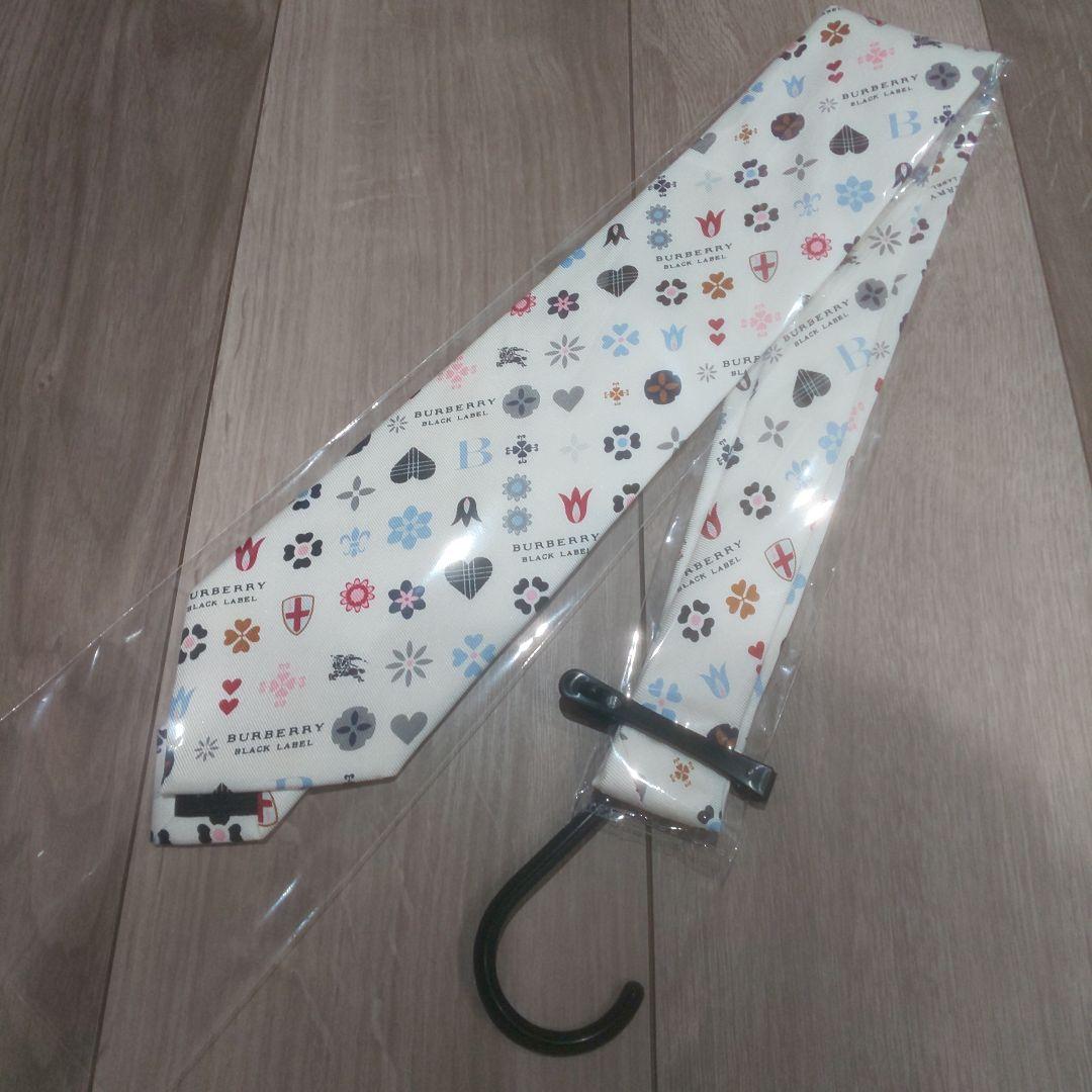 バーバリー ブラックレーベル モノグラム ネクタイ 白 ホワイト