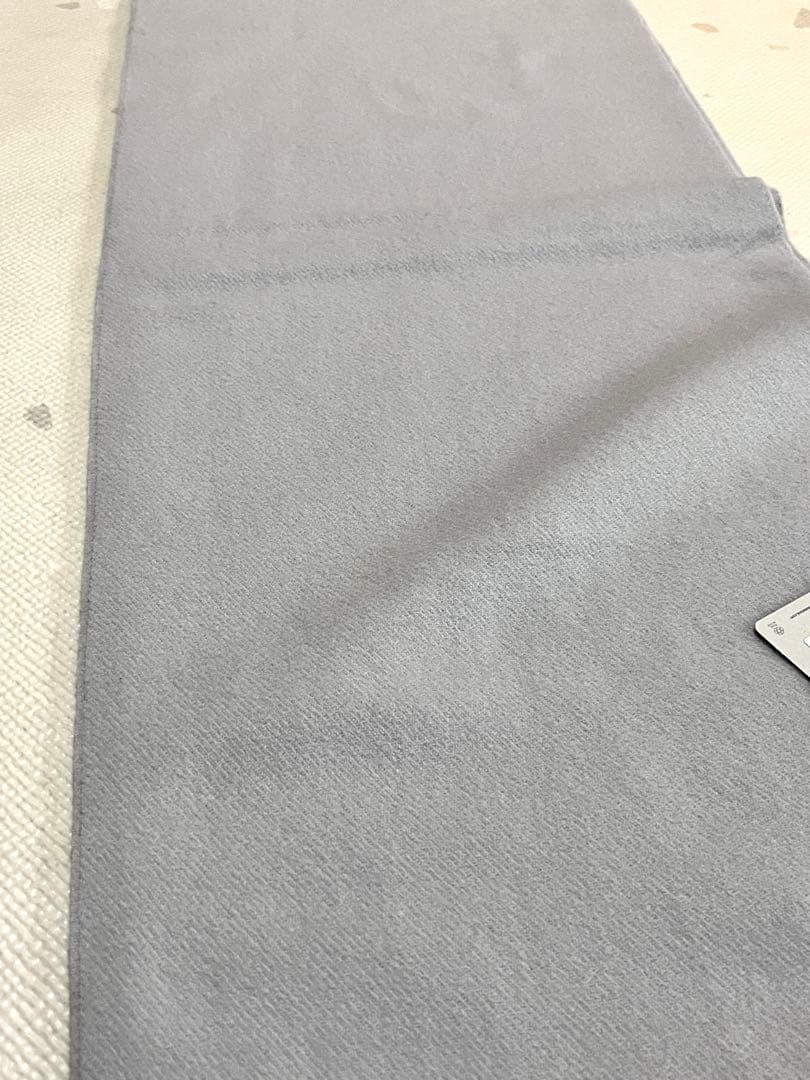 タグ付き　ヴィヴィアンウエストウッド　マフラー　ウール　ライトグレー　イタリア産