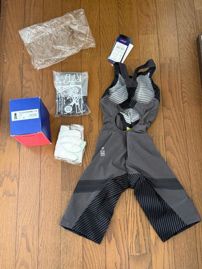 新品 アシックス　競泳水着　高速水着　トップインパクト　ライオグライド