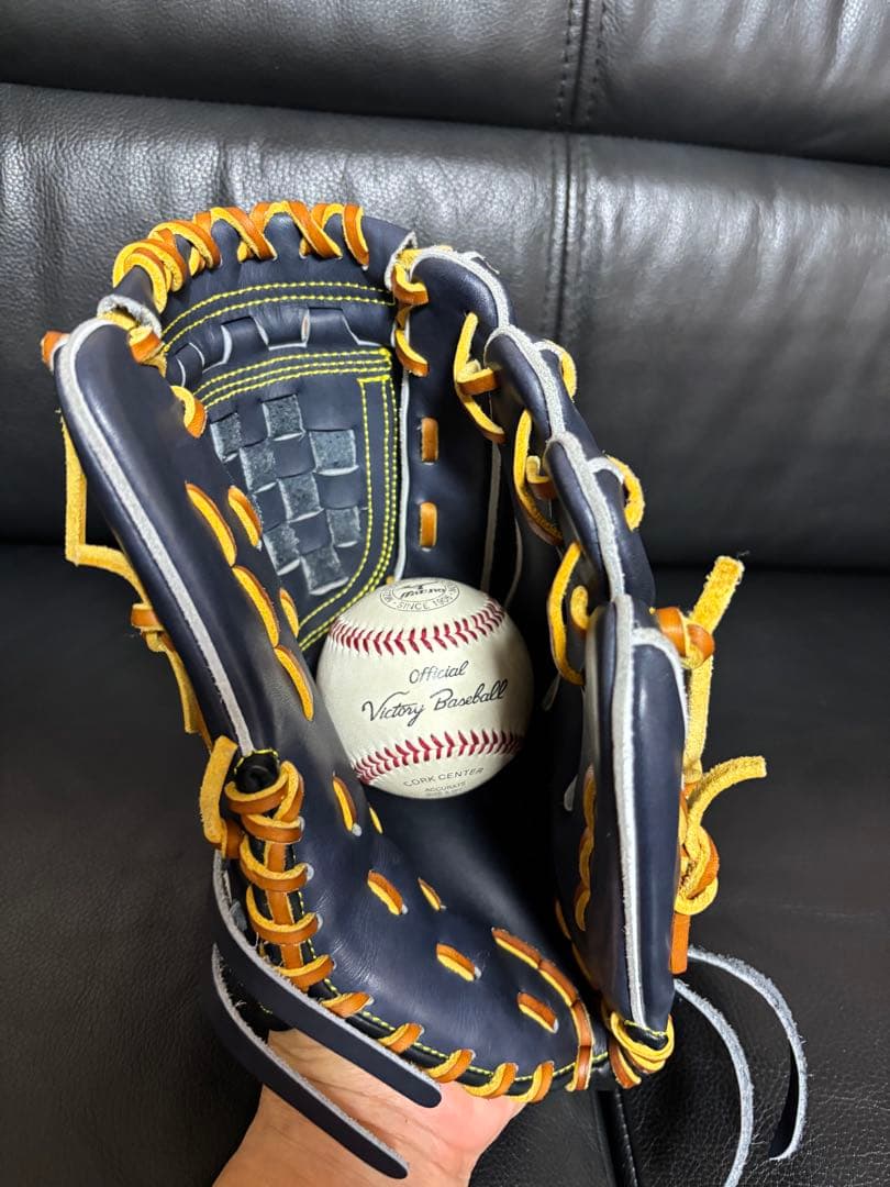 すみれスポーツ　硬式用オーダーグラブ