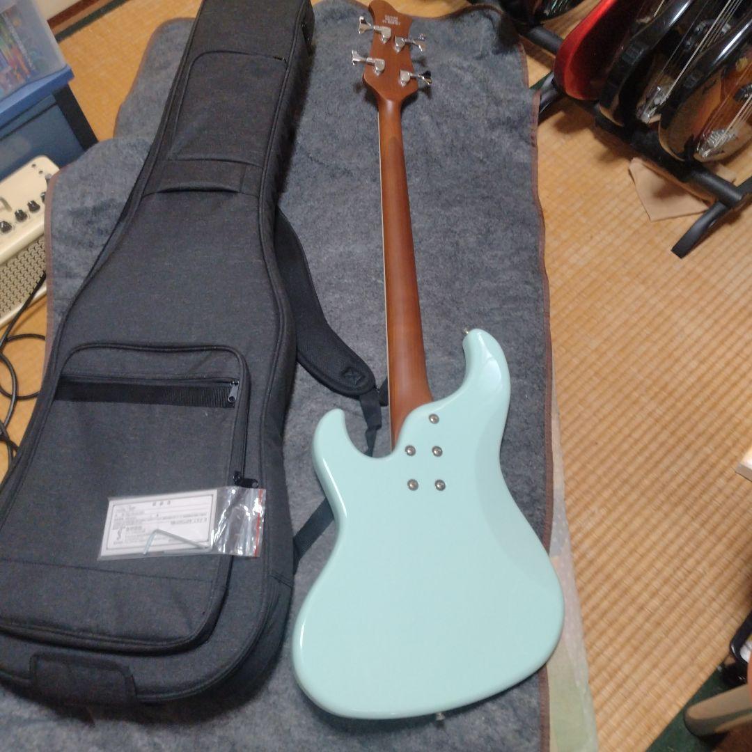 専用出品美品Ryoga VAL-BASS　エレキベース