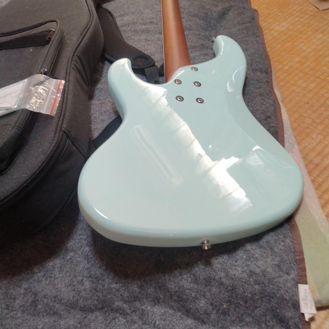 専用出品美品Ryoga VAL-BASS　エレキベース