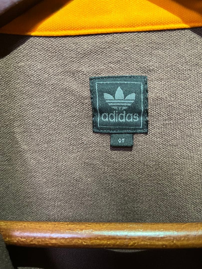 Adidasアディダストラックジャケットジャージ OT　ブラウン×オレンジ