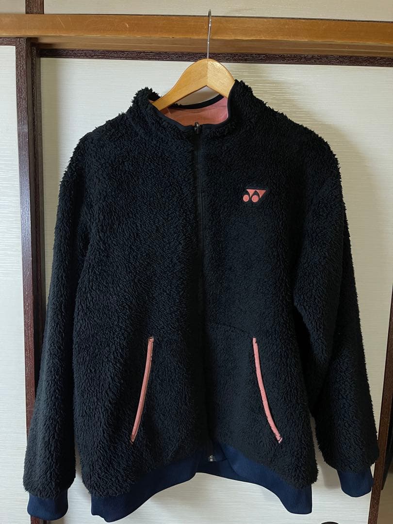 YONEX ボアリバーシブルジャケット　オレンジブラウン